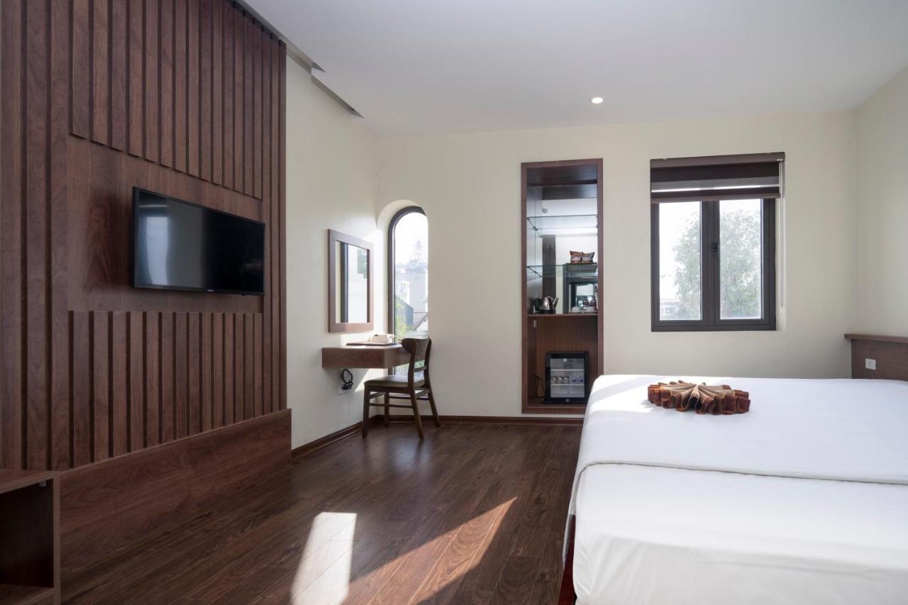 Boston Halong Hotel Ha Long Bagian luar foto