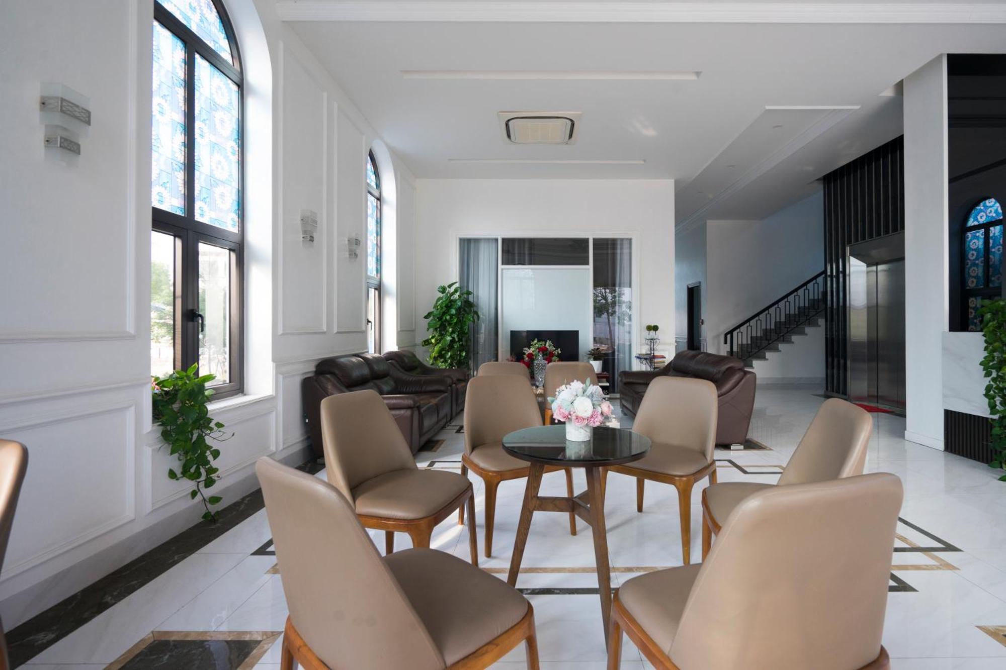 Boston Halong Hotel Ha Long Bagian luar foto