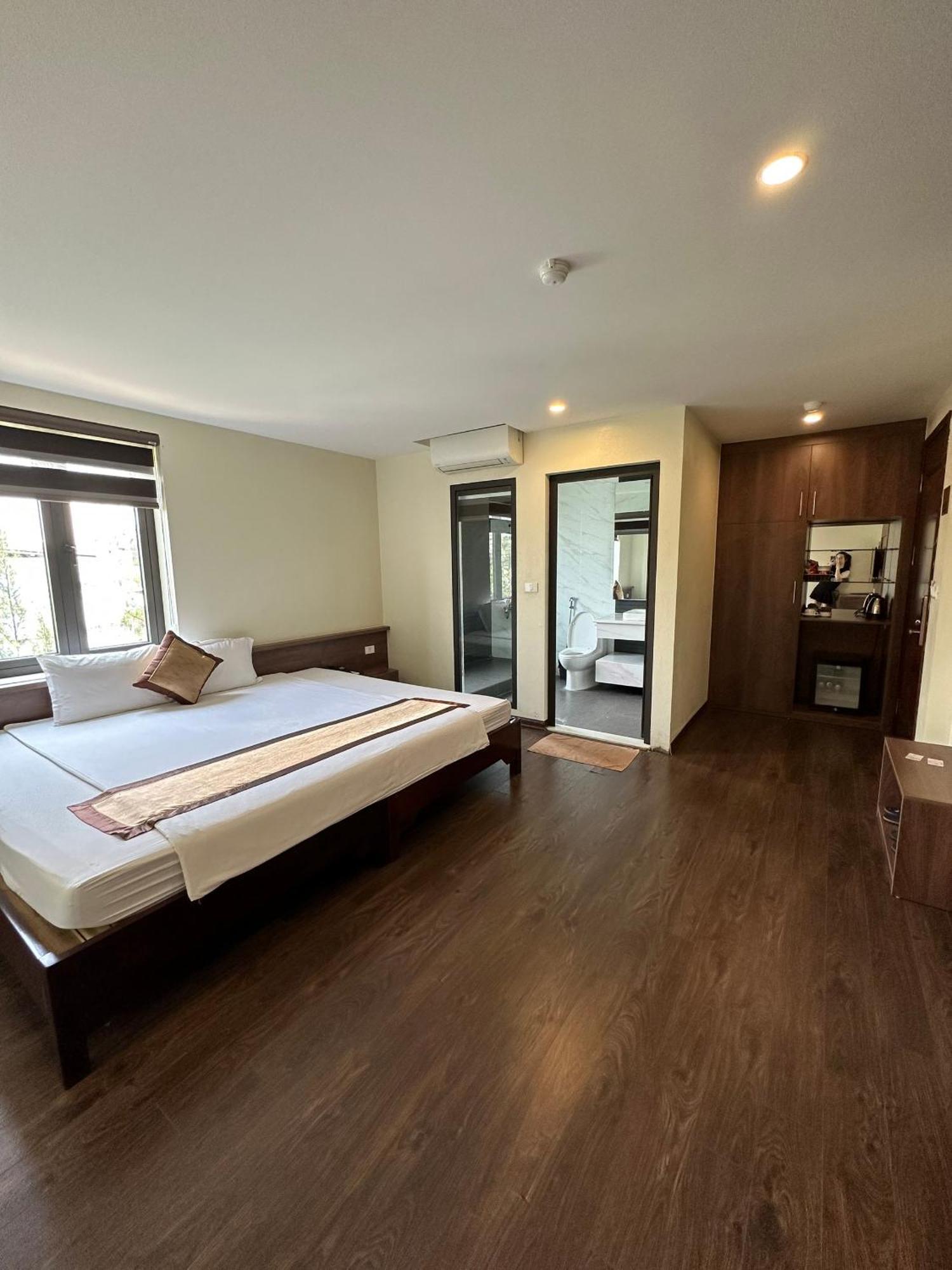 Boston Halong Hotel Ha Long Bagian luar foto
