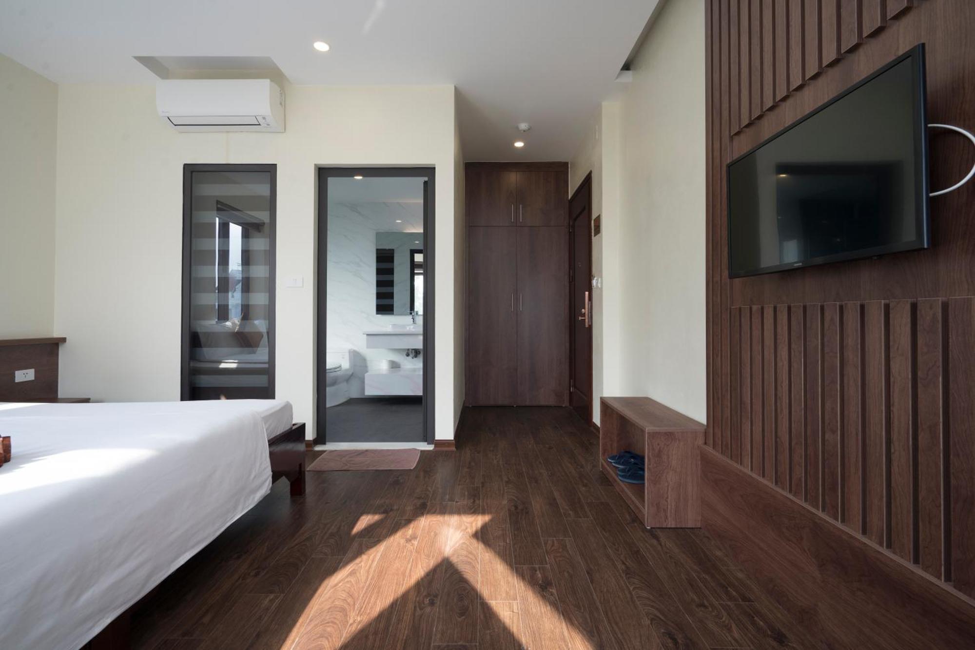 Boston Halong Hotel Ha Long Bagian luar foto